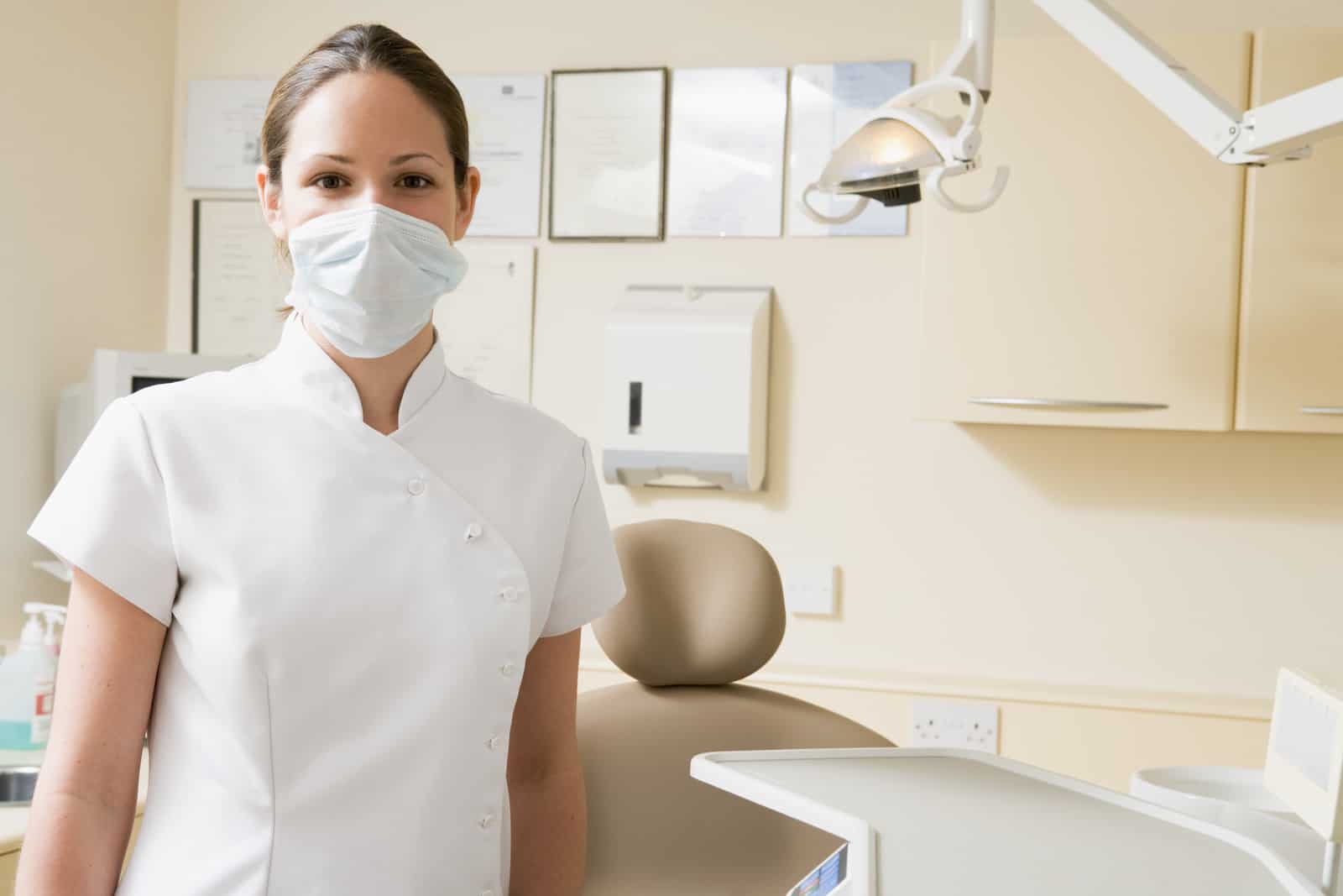 5 qualities to look for in a dentist near you 